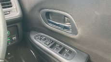 Honda HR-V 1.5 i-VTEC SE Navi 5dr Petrol Hatchback